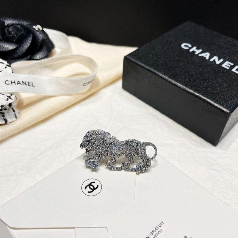 Chanel Brooches Durable 221832