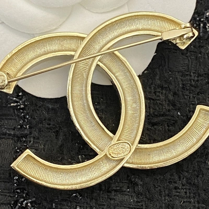 HighQuality Chanel Brooches 221830