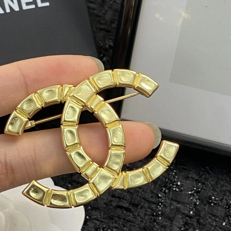Chanel Brooches SunProtective 221822