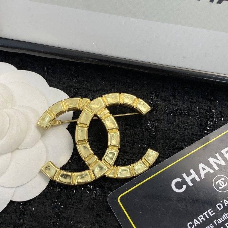 Chanel Brooches SunProtective 221822