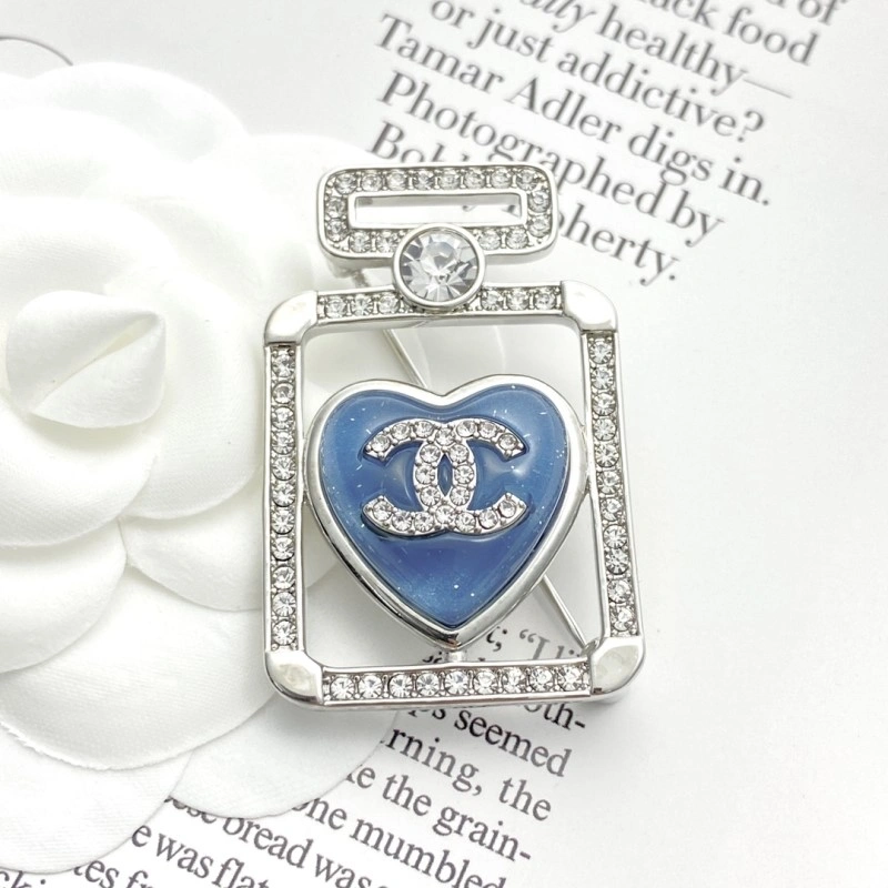 Soft Chanel Brooches 221828