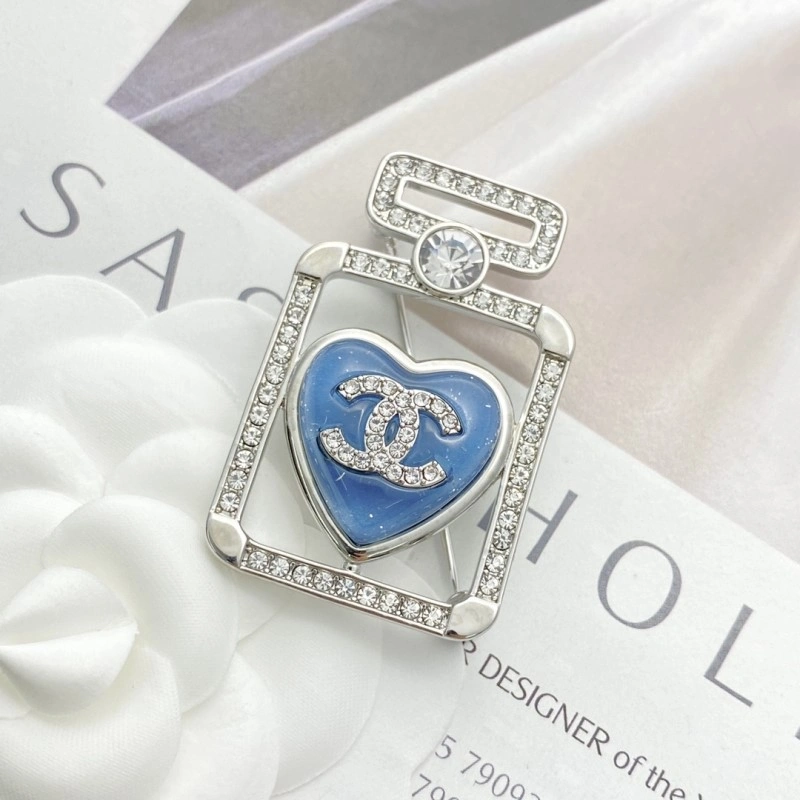 Soft Chanel Brooches 221828