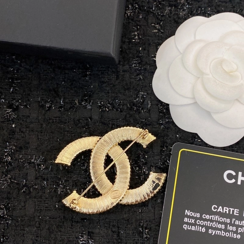 QuickDry Chanel Brooches 221816