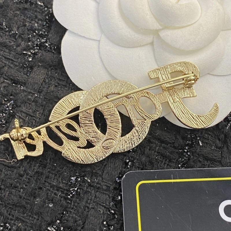 Chanel Brooches Contemporary 221826