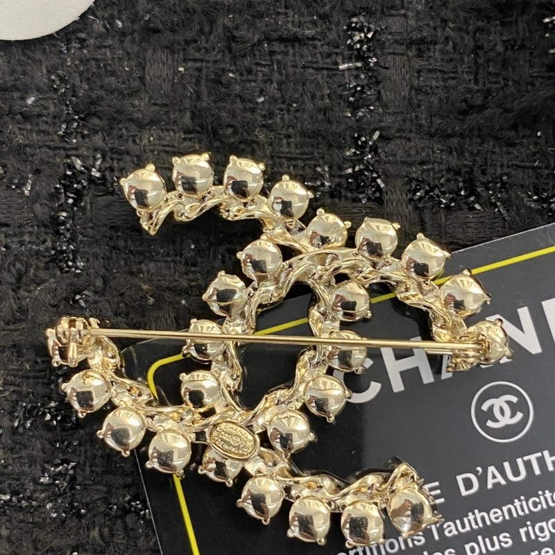 Original Chanel Brooches 221818