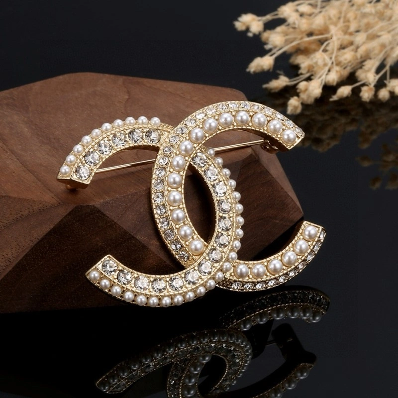 EyeCatching Chanel Brooches 221803