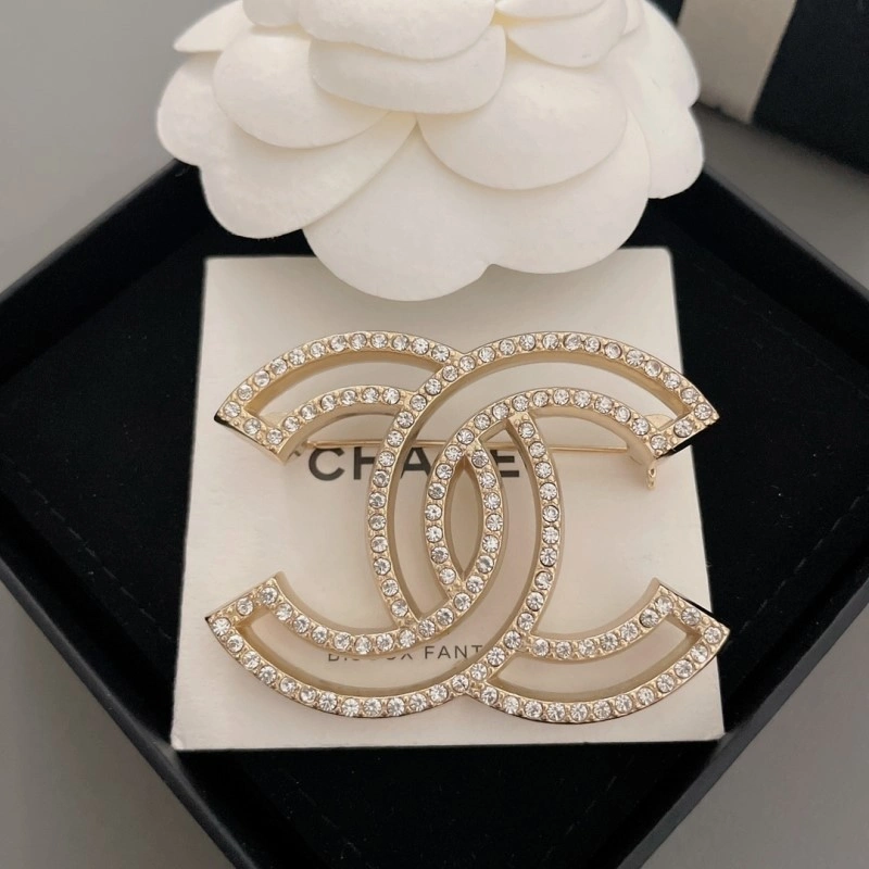 Colorful Chanel Brooches 221805