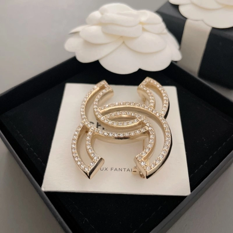 Colorful Chanel Brooches 221805