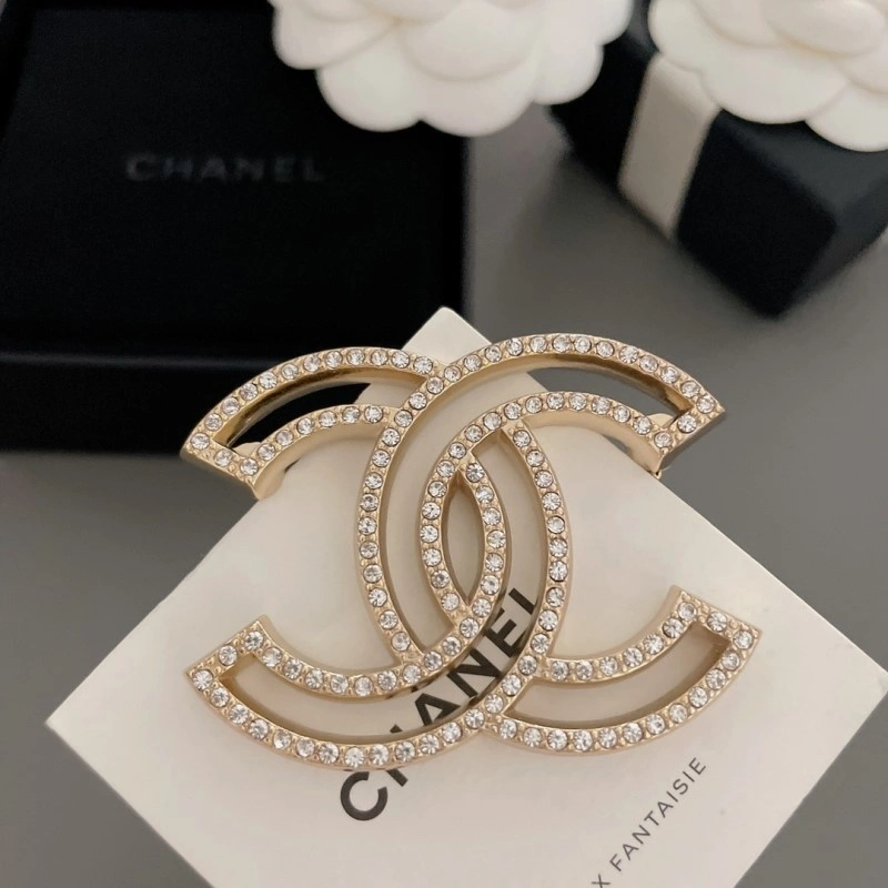 Colorful Chanel Brooches 221805