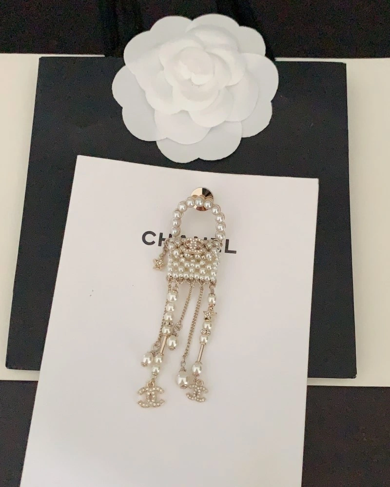 Chanel Brooches Supportive 221802