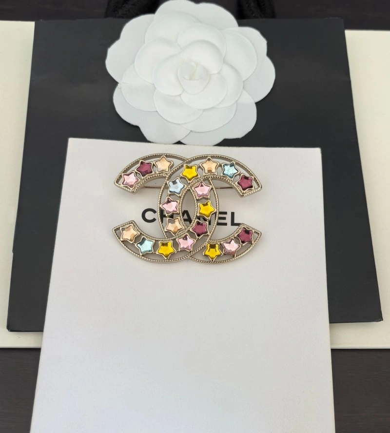 Chanel Brooches Durable 221807