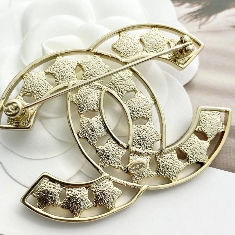 Flexible Chanel Brooches 221819