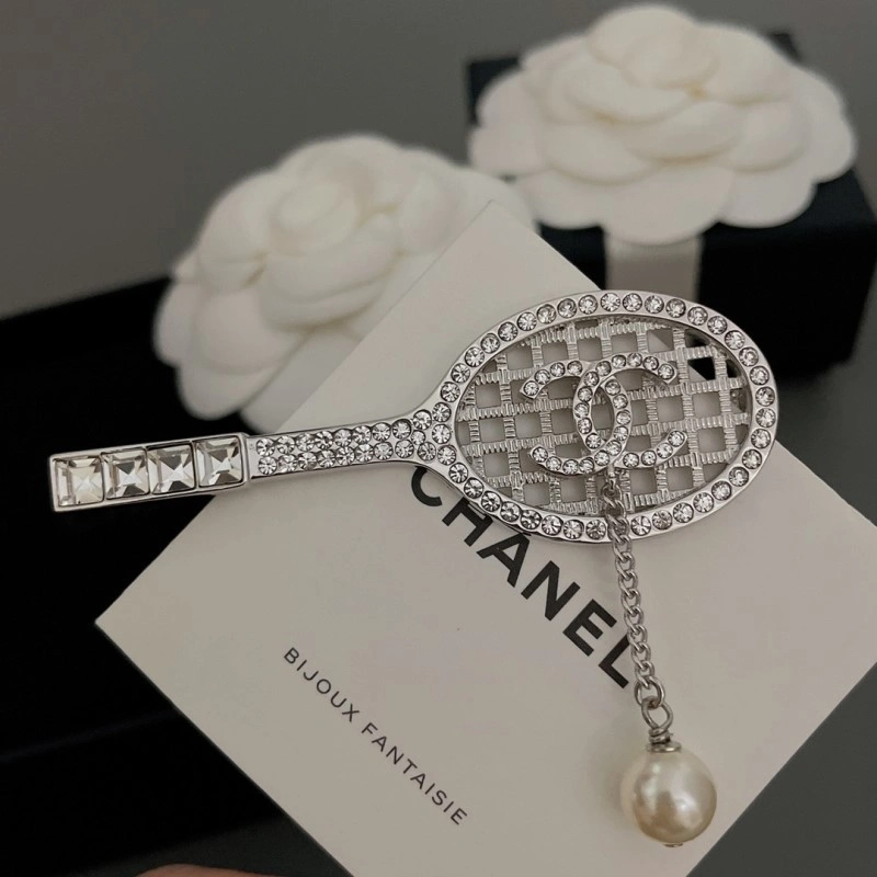 Chanel Brooches Premium 221799