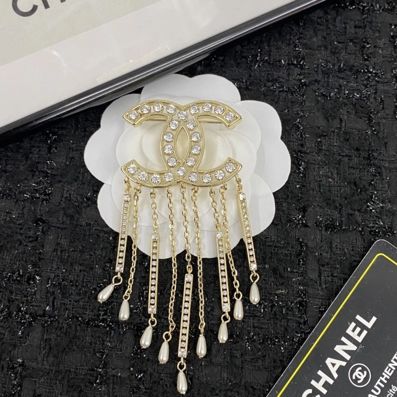 OnTrend Chanel Brooches 221798