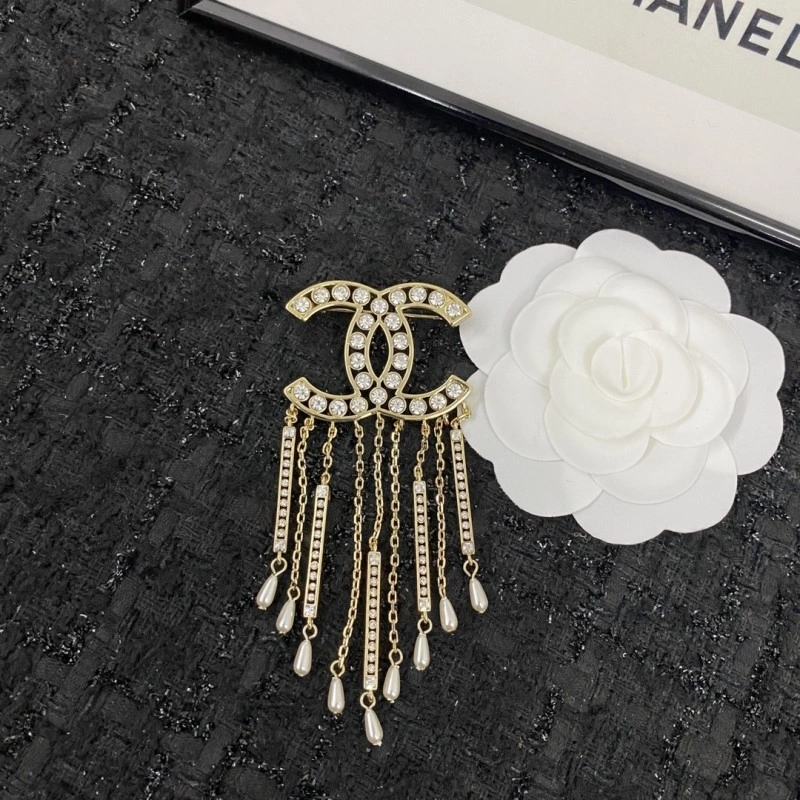 OnTrend Chanel Brooches 221798