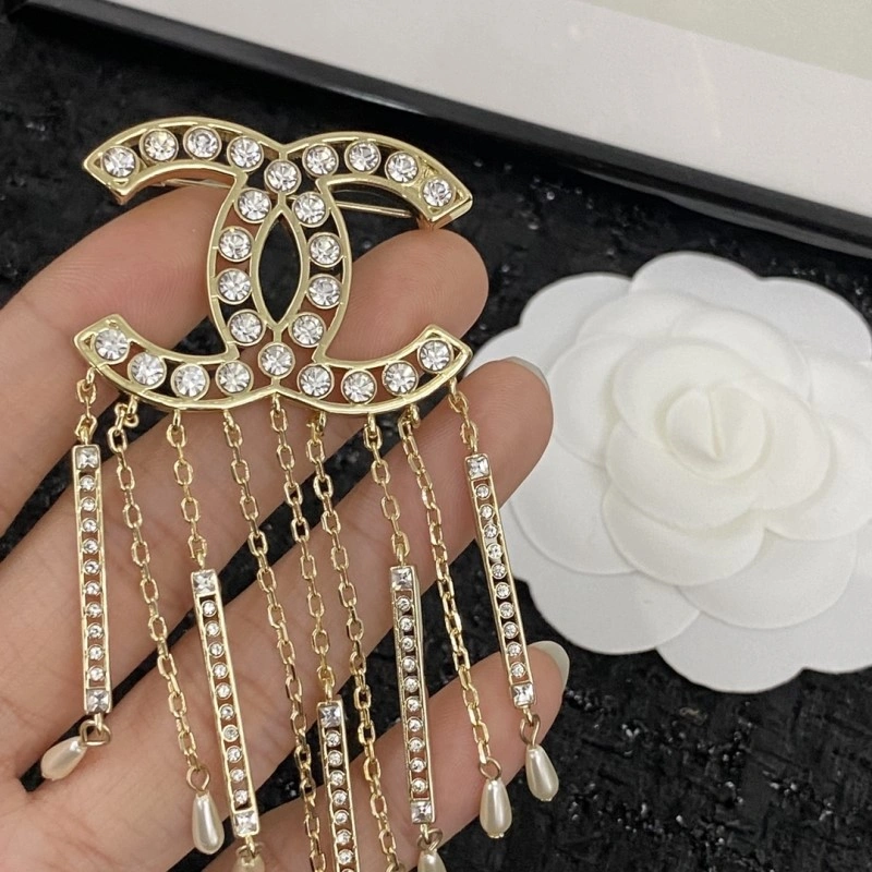 OnTrend Chanel Brooches 221798