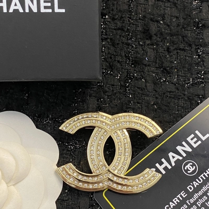 Chanel Brooches Premium 221793