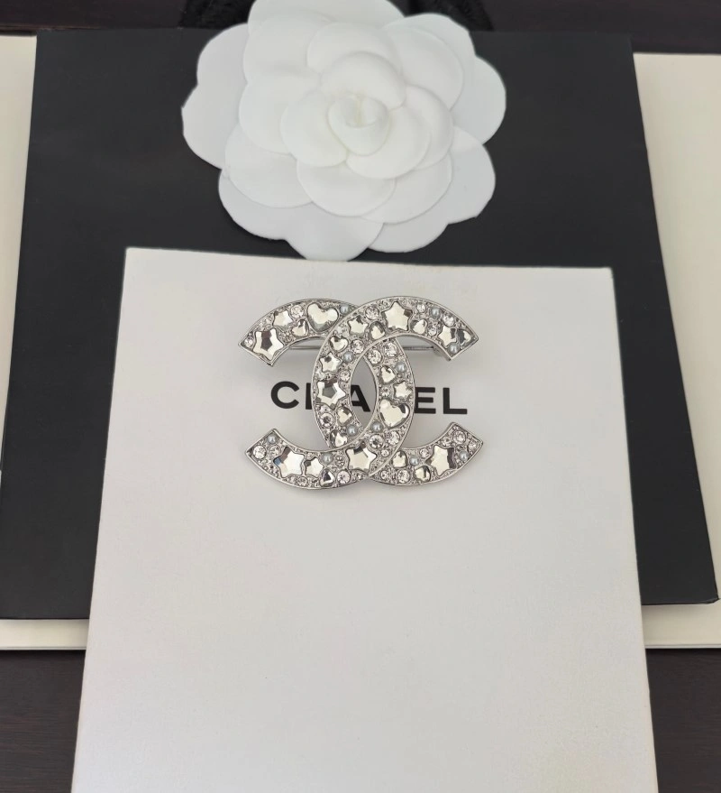 Chanel Brooches Unisex 221788