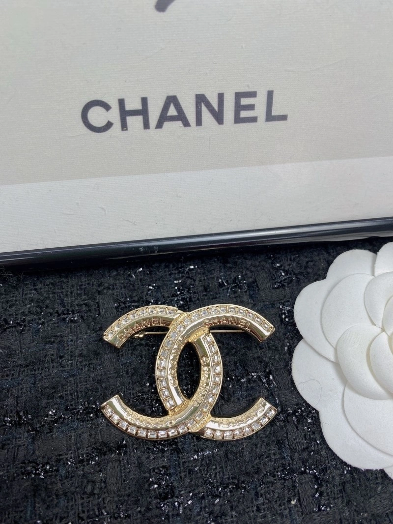 Chanel Brooches Thermal 221796