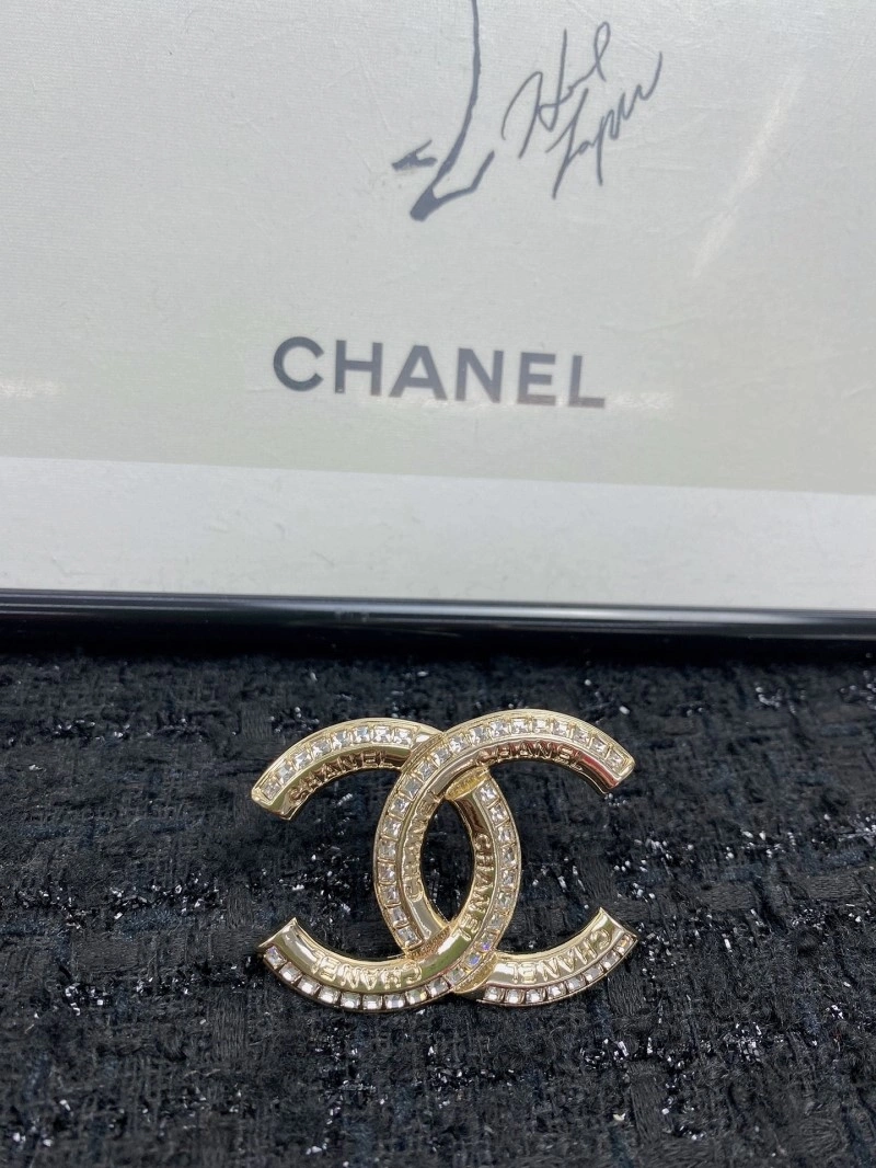 Chanel Brooches Thermal 221796