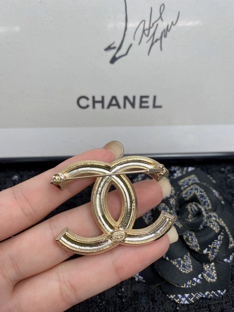 Chanel Brooches Thermal 221796