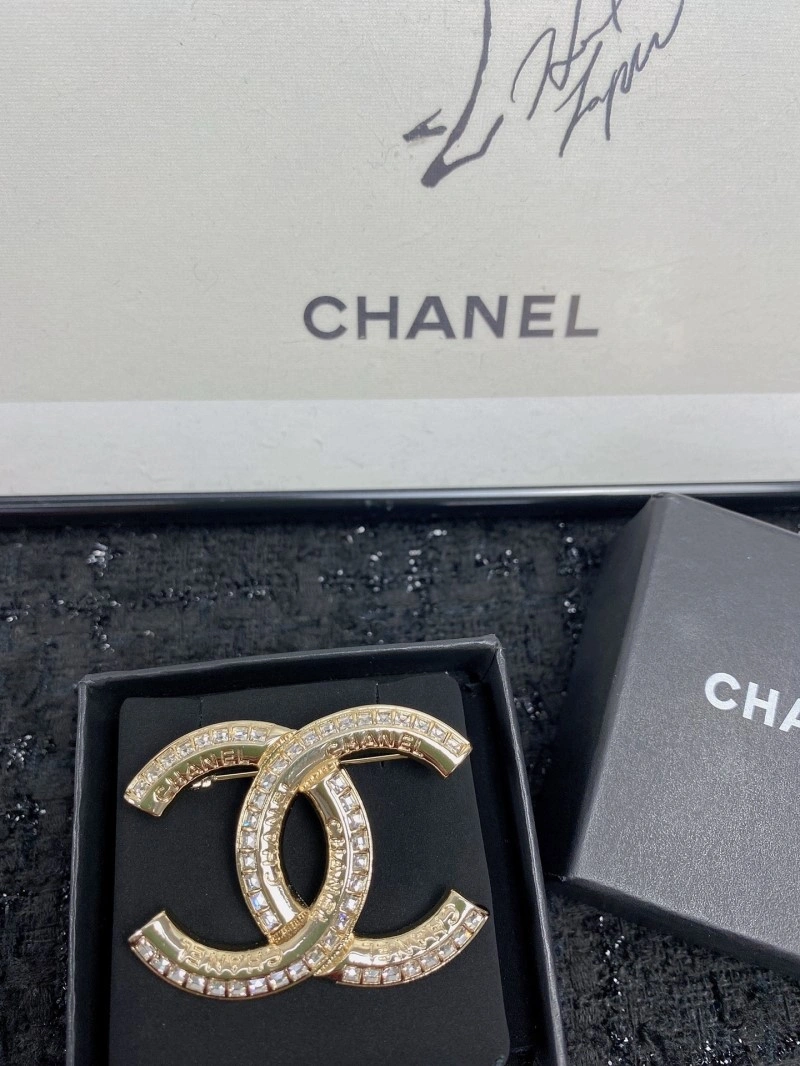 Chanel Brooches Thermal 221796