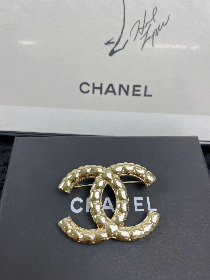 Chanel Brooches Refined 221792