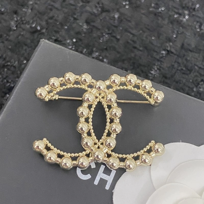 Chanel Brooches Sophisticated 221858