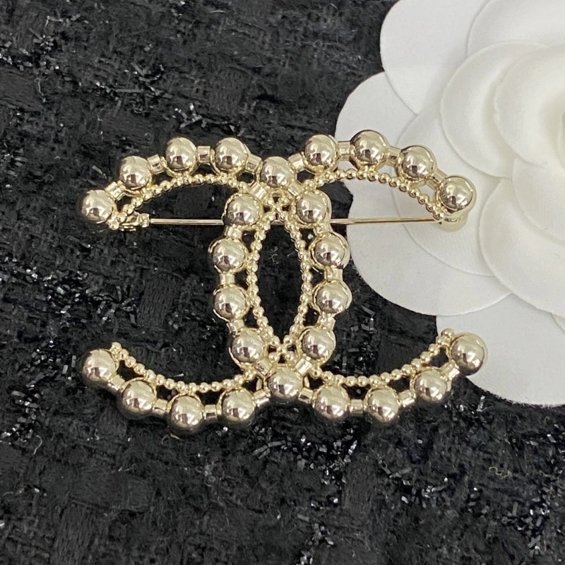 Chanel Brooches Sophisticated 221858