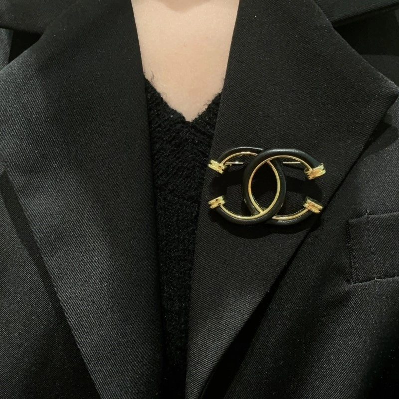 Chanel Brooches Durable 221791