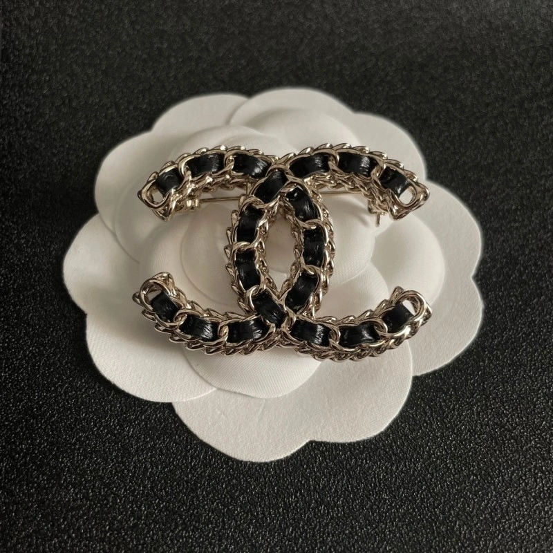 Chanel Brooches Reliable 221797
