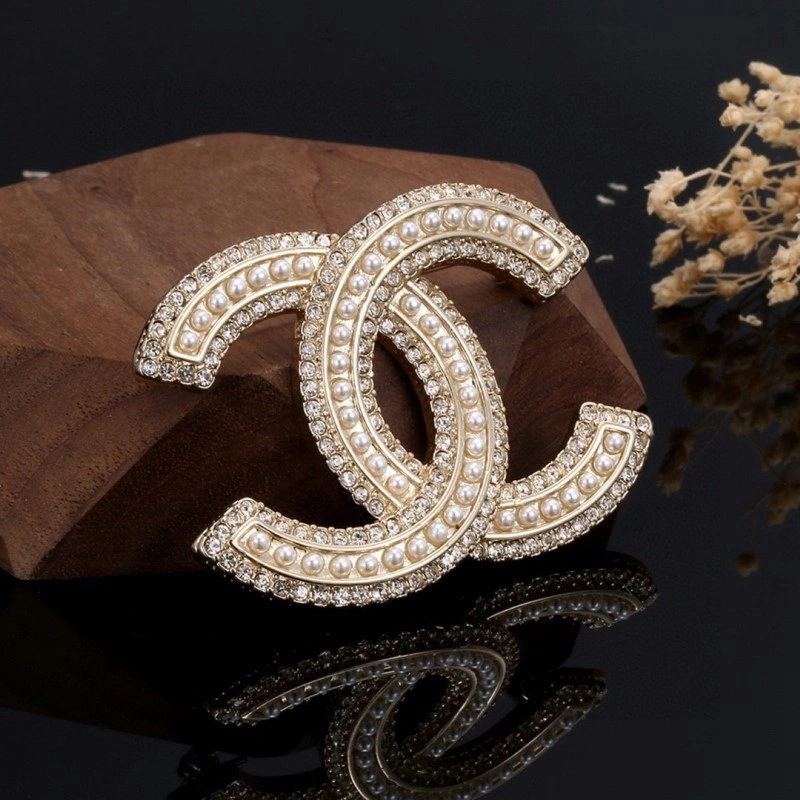 Stretchable Chanel Brooches 221840