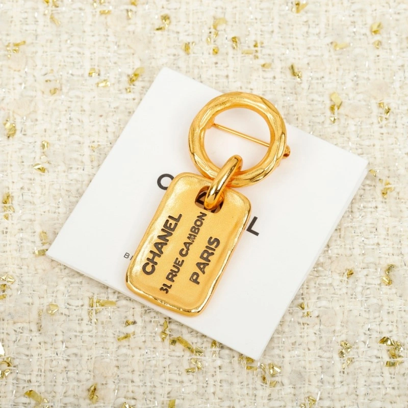 SmoothTexture Chanel Brooches 221776