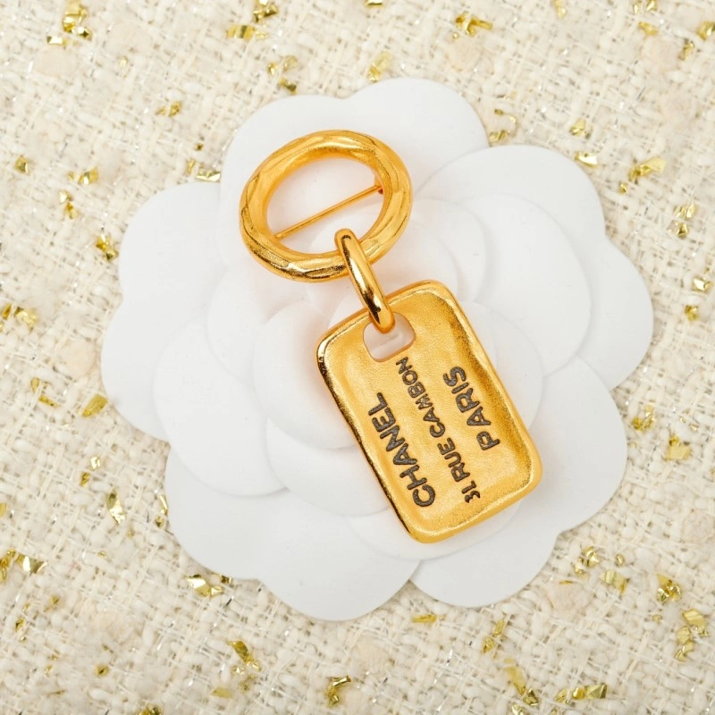 SmoothTexture Chanel Brooches 221776