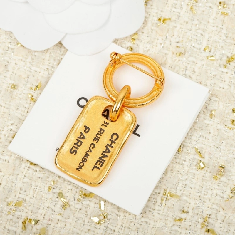 SmoothTexture Chanel Brooches 221776