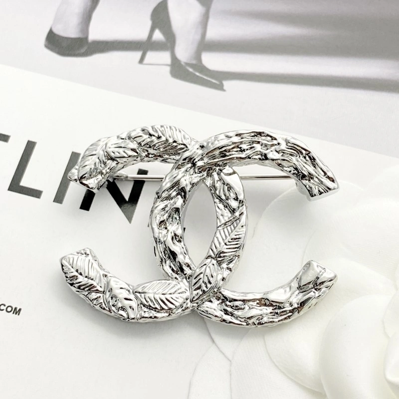 Chanel Brooches Chic 221772
