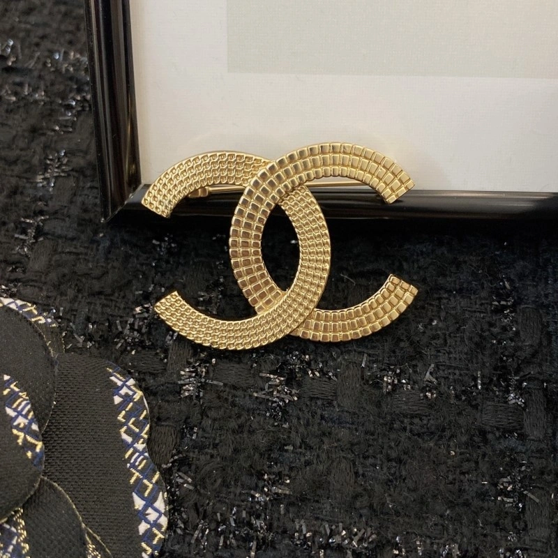 Chanel Brooches Comfortable 221765