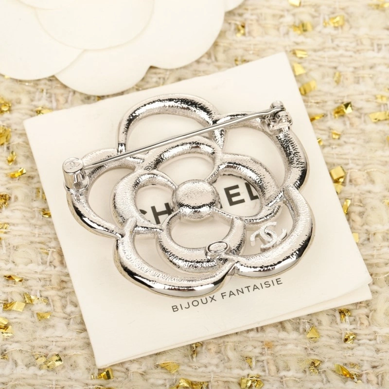 Chanel Brooches Durable 221771