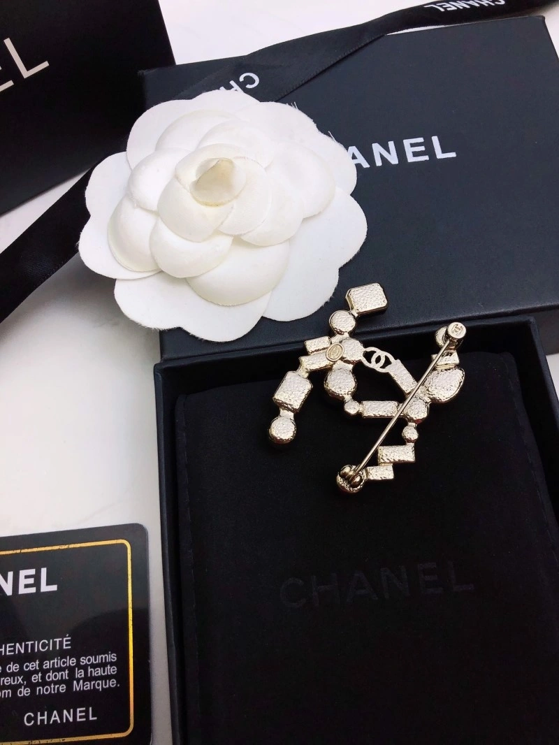 Chanel Brooches Lightweight 221762