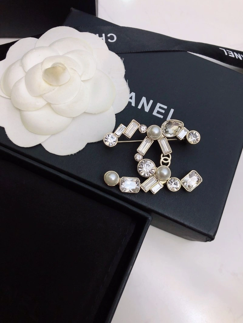 Chanel Brooches Lightweight 221762