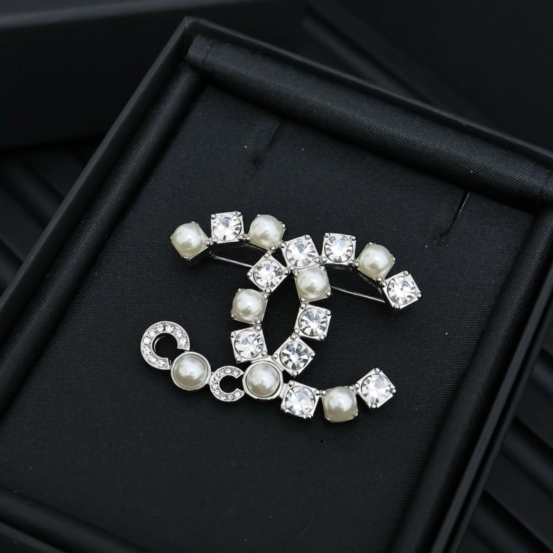 Chanel Brooches OnTrend 221763