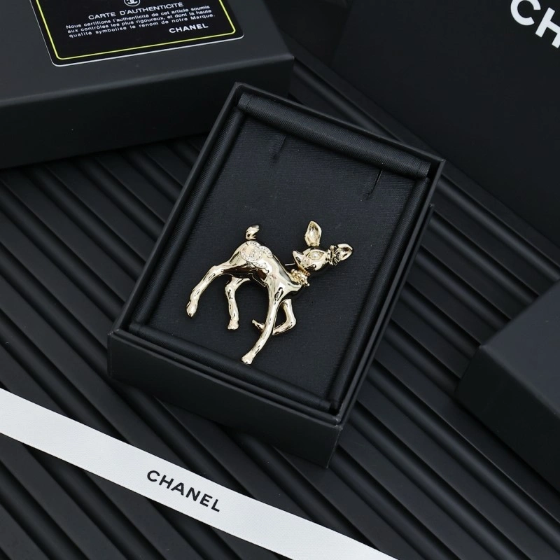 Chanel Brooches Timeless 221770