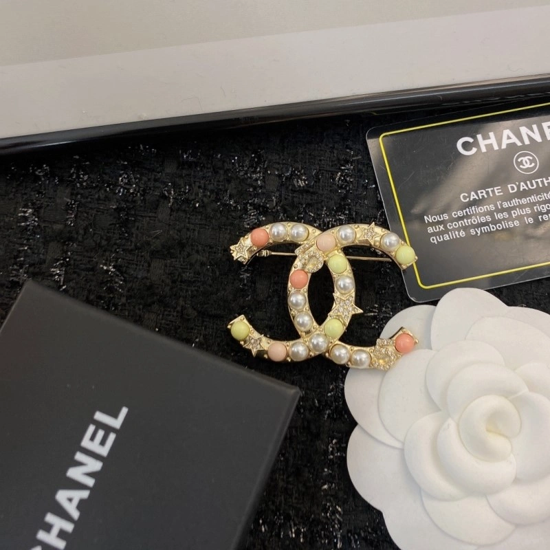 Chanel Brooches OnTrend 221757