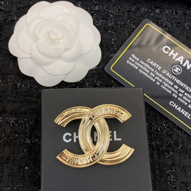 Practical Chanel Brooches 221755