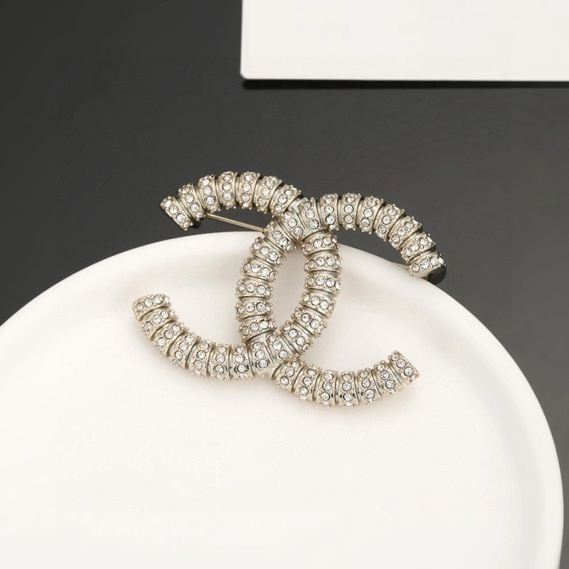 SunProtective Chanel Brooches 221746