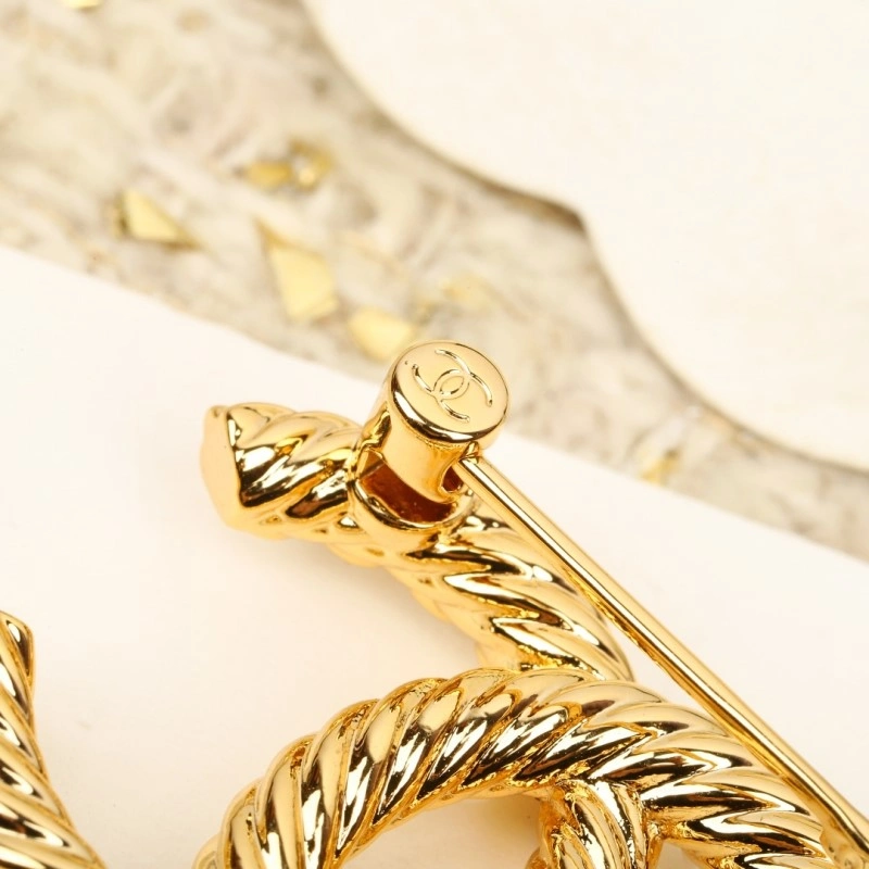 Chanel Brooches Flexible 221756