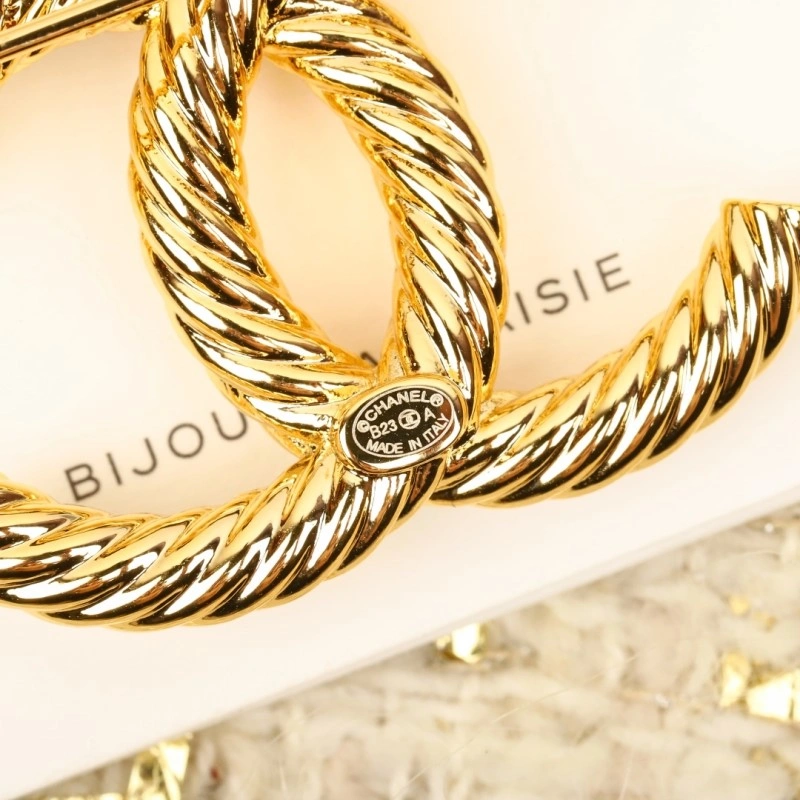 Chanel Brooches Flexible 221756