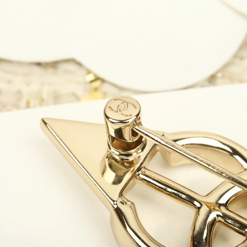 Chanel Brooches Original 221817