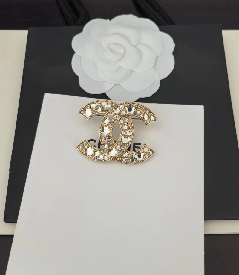 FastDry Chanel Brooches 221752