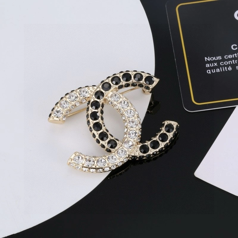 ModernLook Chanel Brooches 221751